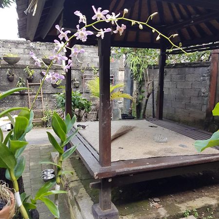 Mawar Homestay Canggu Екстер'єр фото